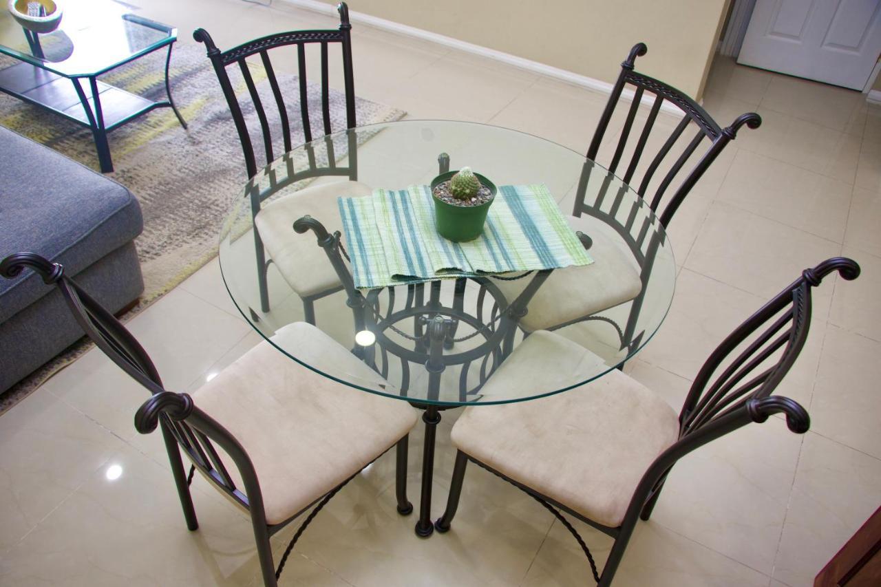 Comfort Homes Kingston Luaran gambar