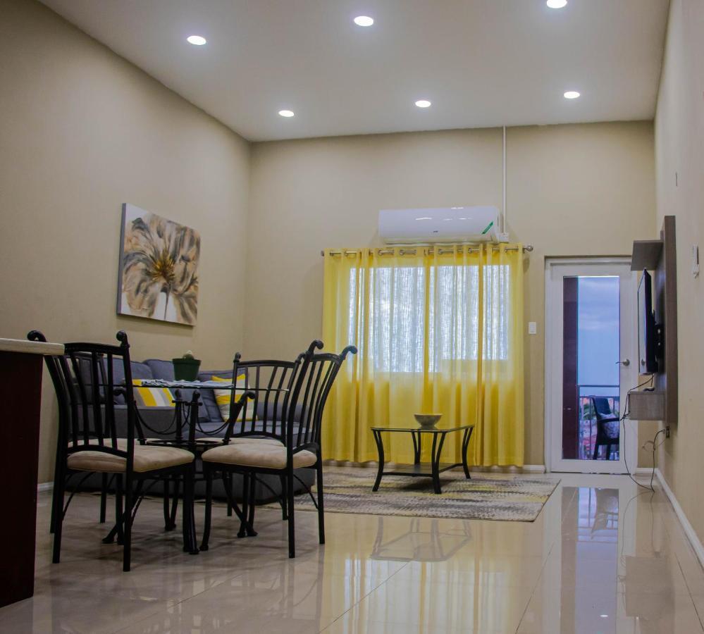 Comfort Homes Kingston Luaran gambar